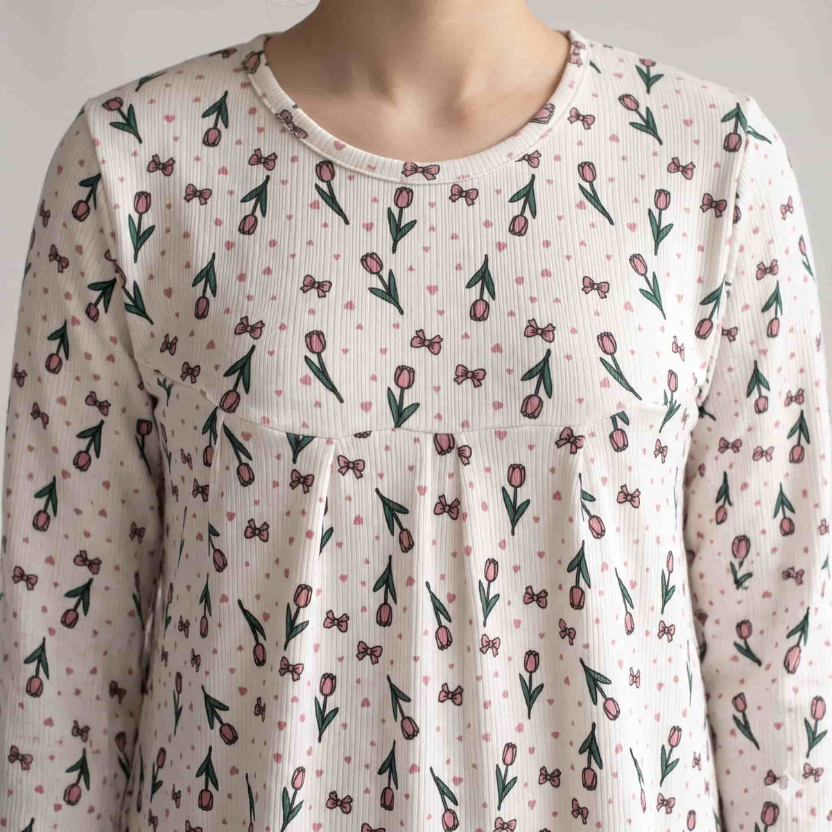 Tulip Whimsy Girls Full Sleeves Pajama Set - Cream