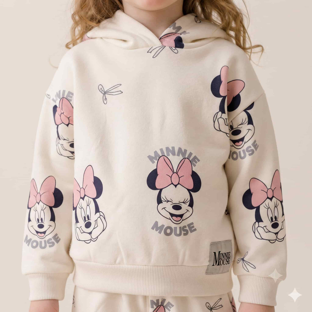 Minnie Mouse Girls Winter Full Sleeves Pajama Set – Cream