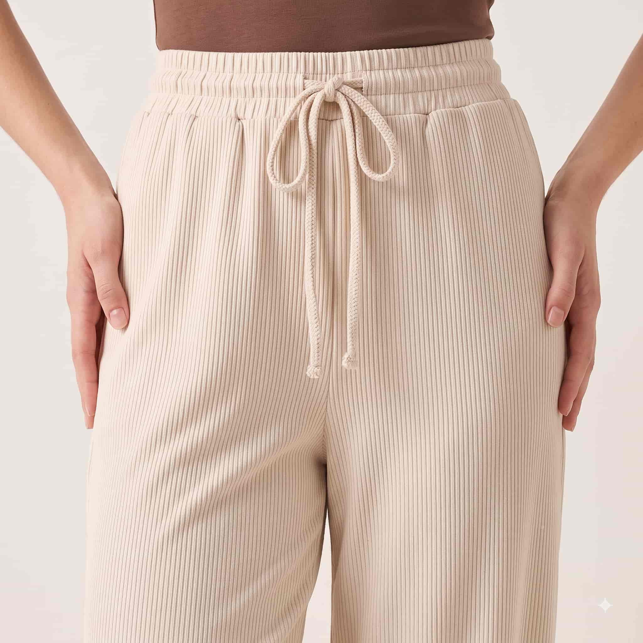Vanilla Dream Women Leggings - Cream