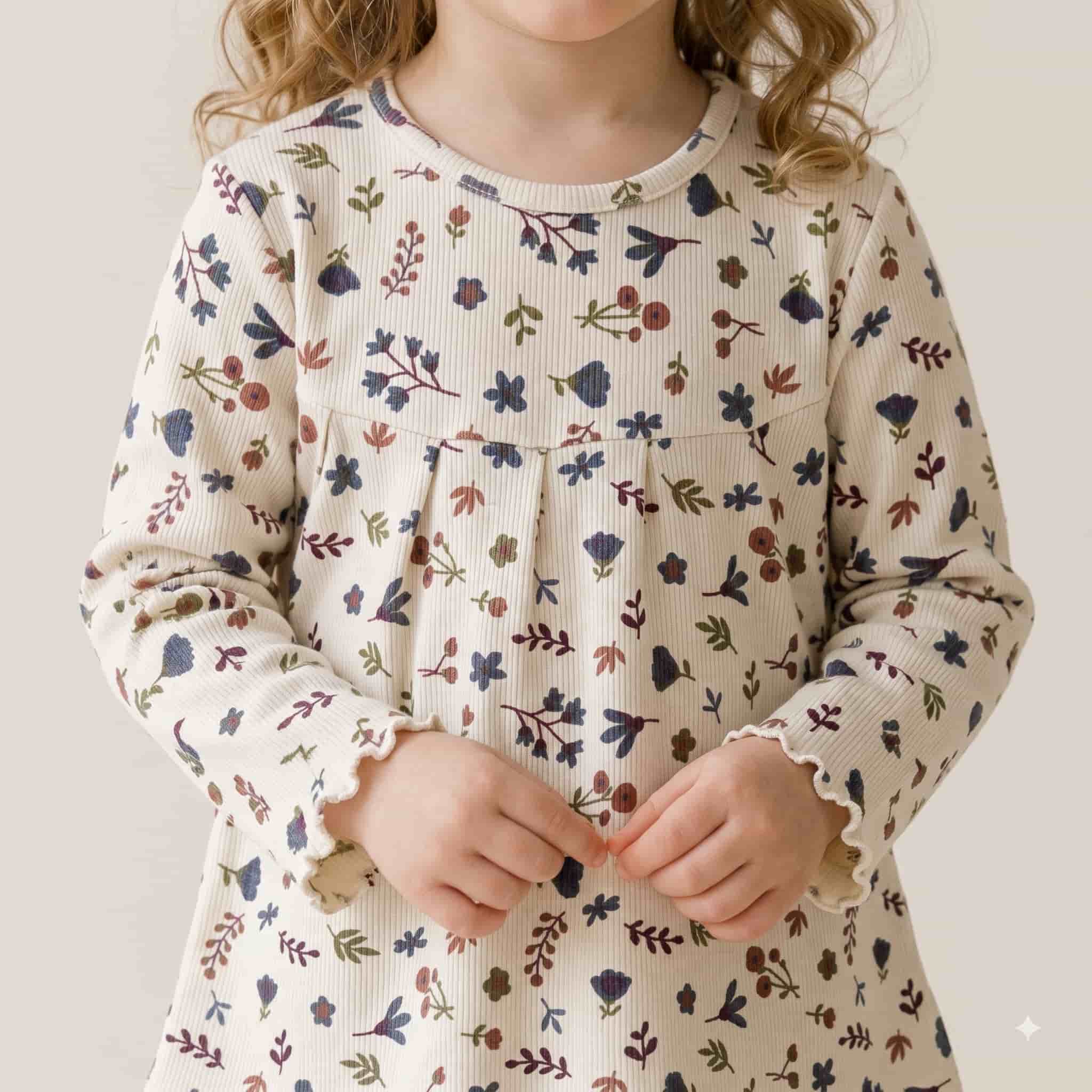 Meadow Bloom Girls Full Sleeves Pajama Set - Cream