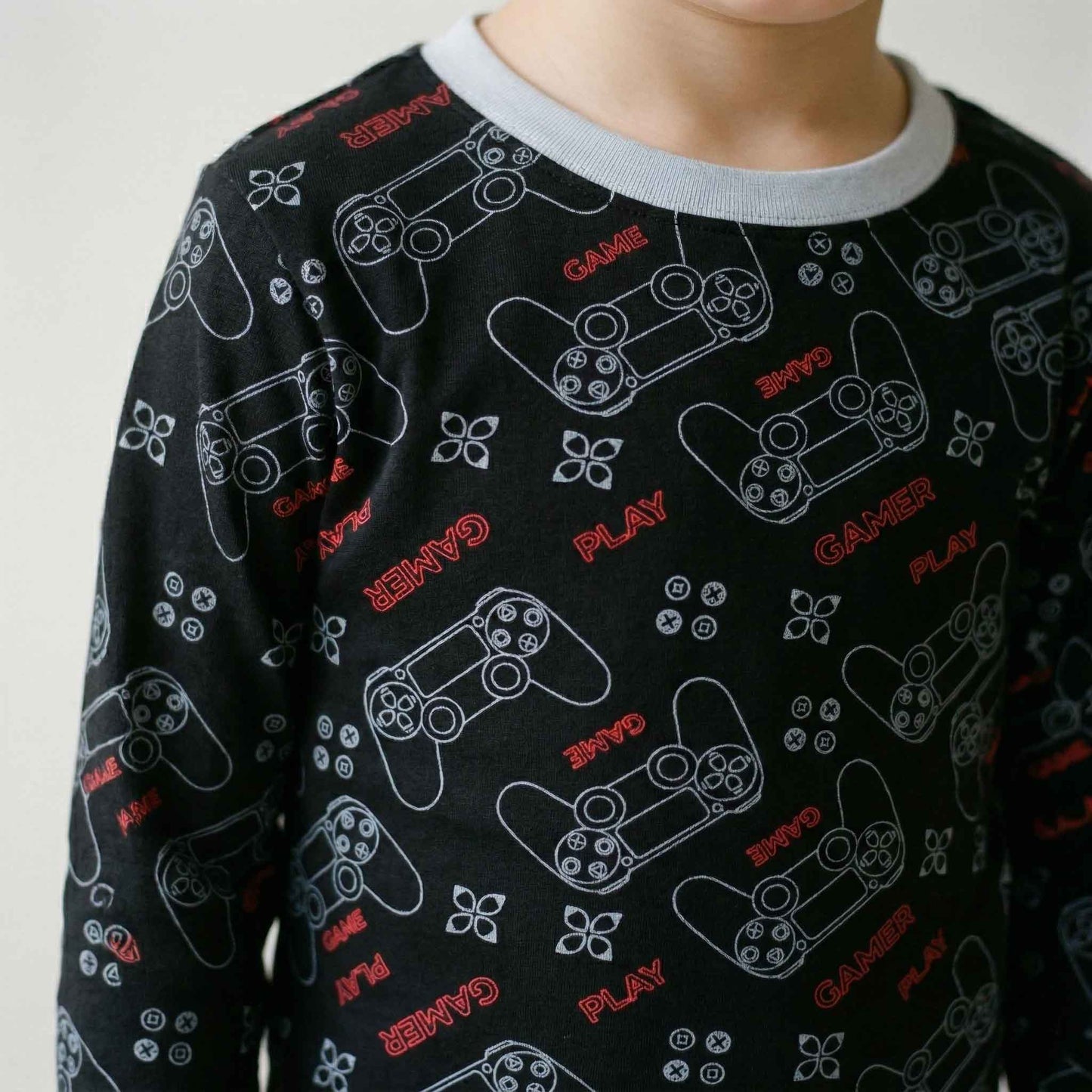 Gamer Boys Full Sleeves Pajama Set - Black