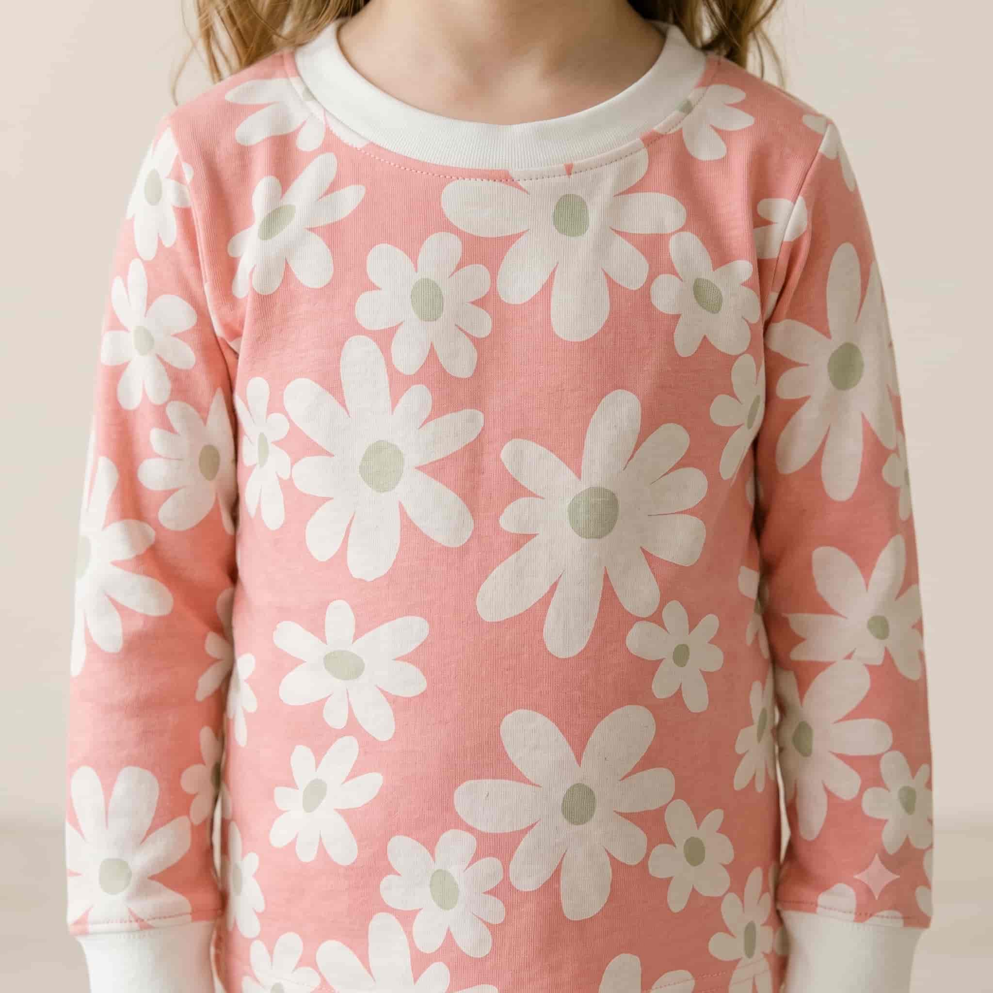 Daisy Dreams Girls Full Sleeves Pajama Set - Coral Pink