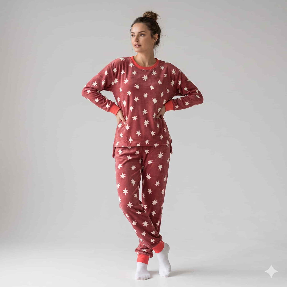 Starry Nights Women Winter Full Sleeves Pajama Set - Maroon