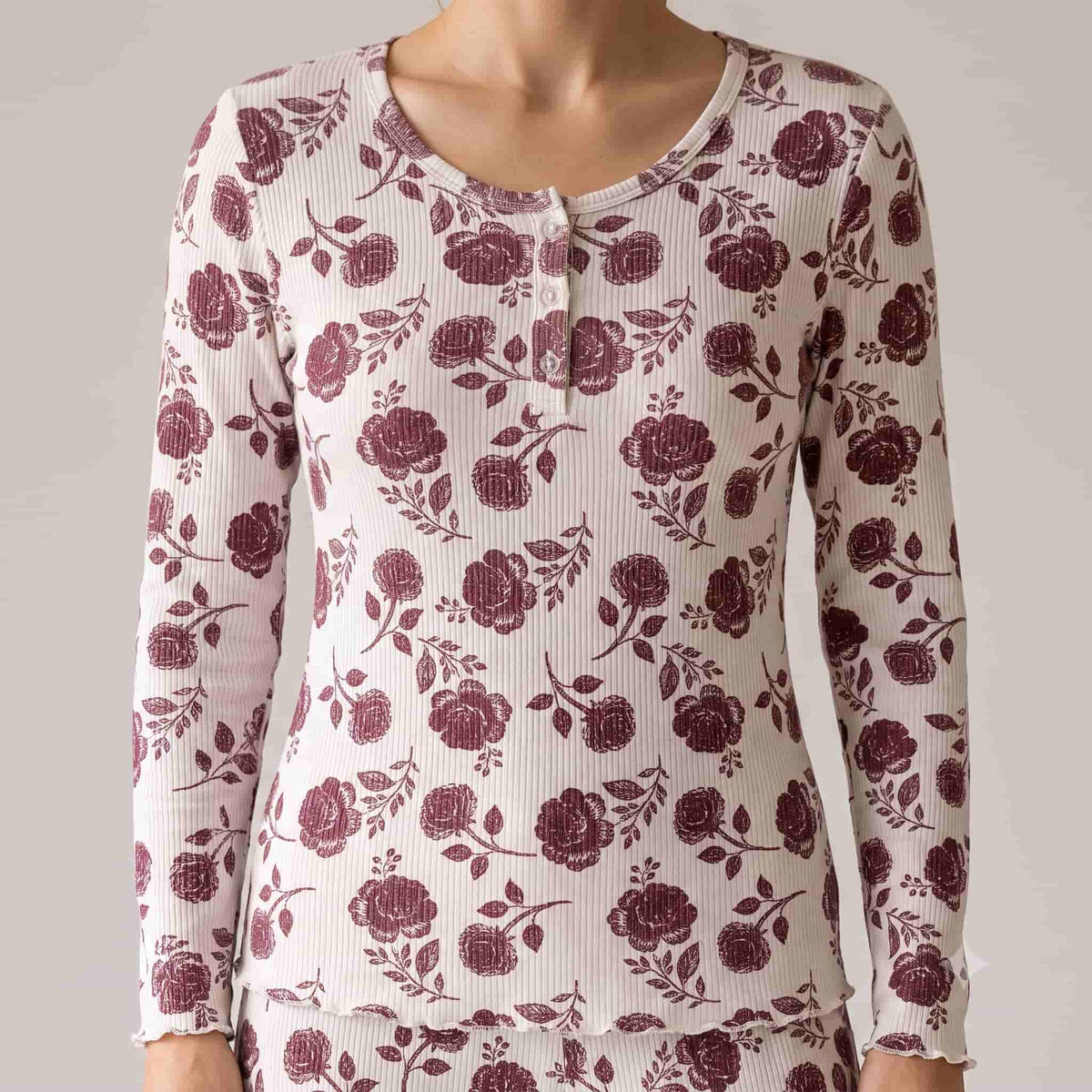 Floral Charm Women Full Sleeves Pajama Set – Cream