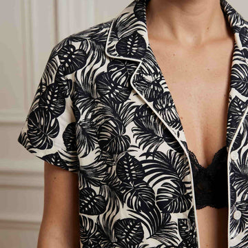 Monstera Leaf Cotton Women Half Sleeves Pajama Set - Black