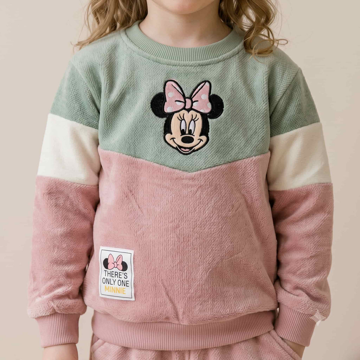 Minnie Mouse Girls Winter Full Sleeves Pajama Set – Sage Green & Pink