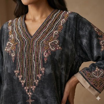 Layl Al-Qamar Women Daraa- Velvet Grey