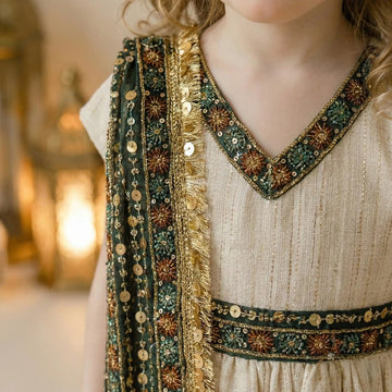 Heritage Hues Ghirgiyan Girl-Green