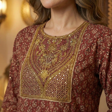 Majestic Motif Women Daraa- Maroon