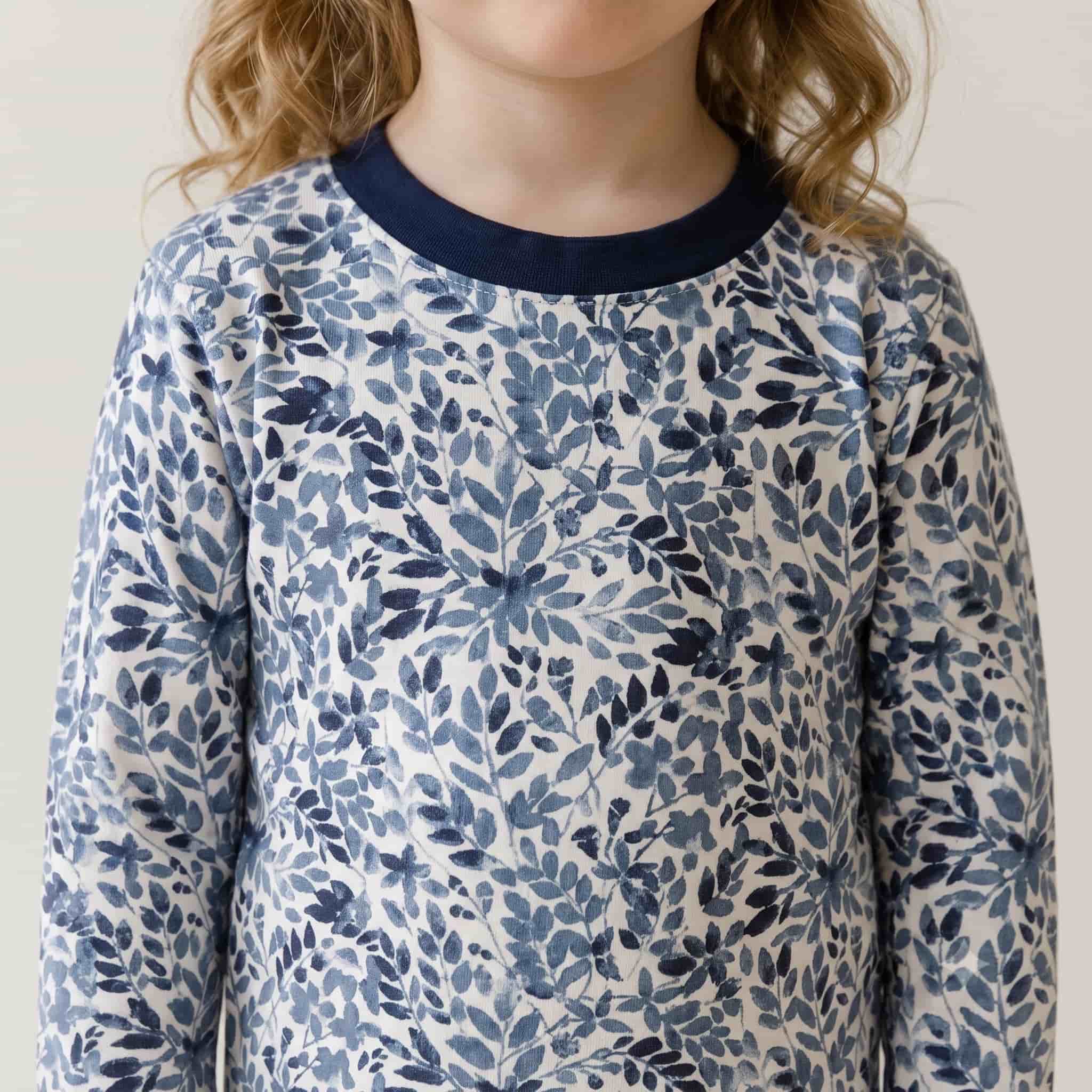 Midnight Foliage Girls Full Sleeves Pajama Set - Navy
