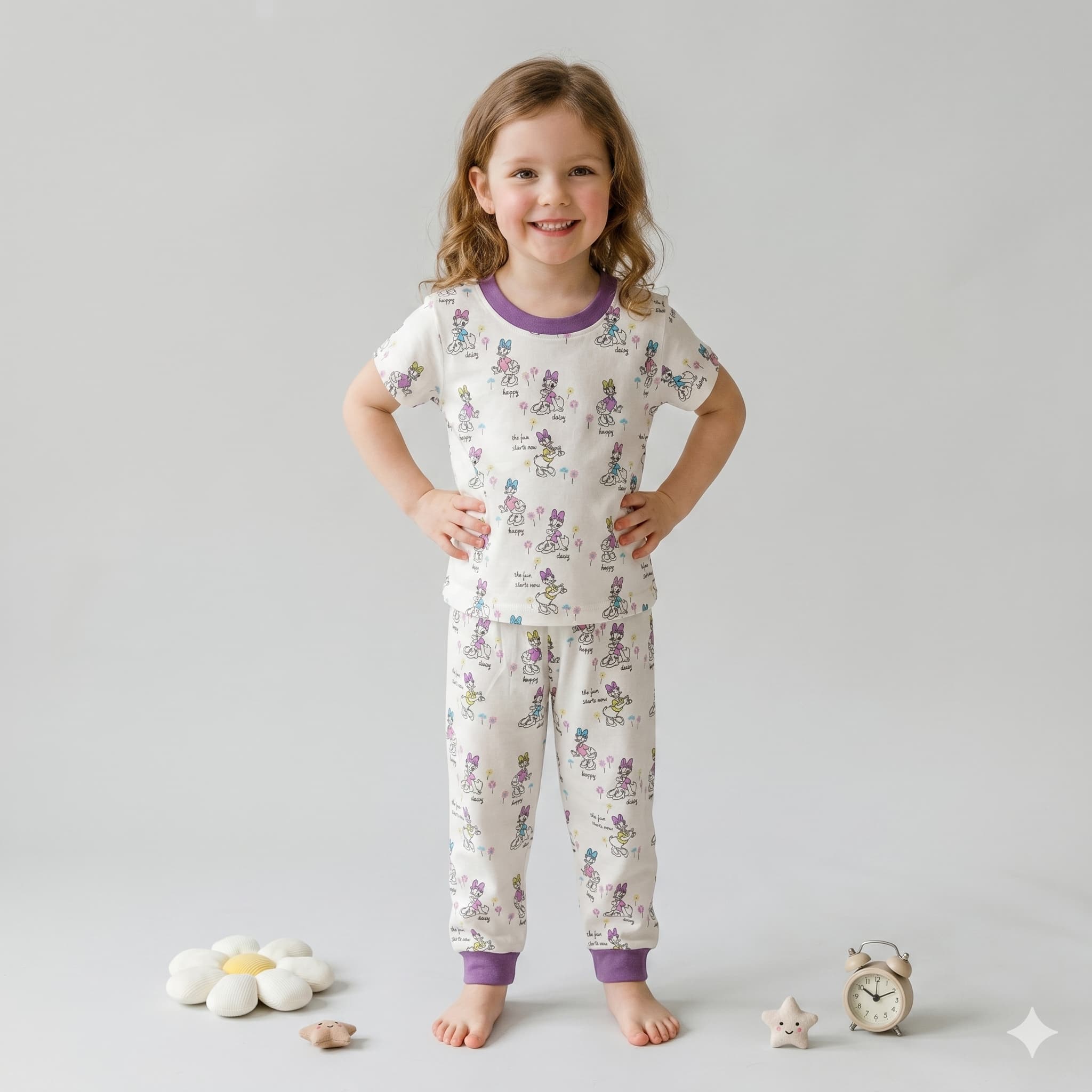 Daisy Duck Girl Half Sleeves Pajama Set - Offwhite