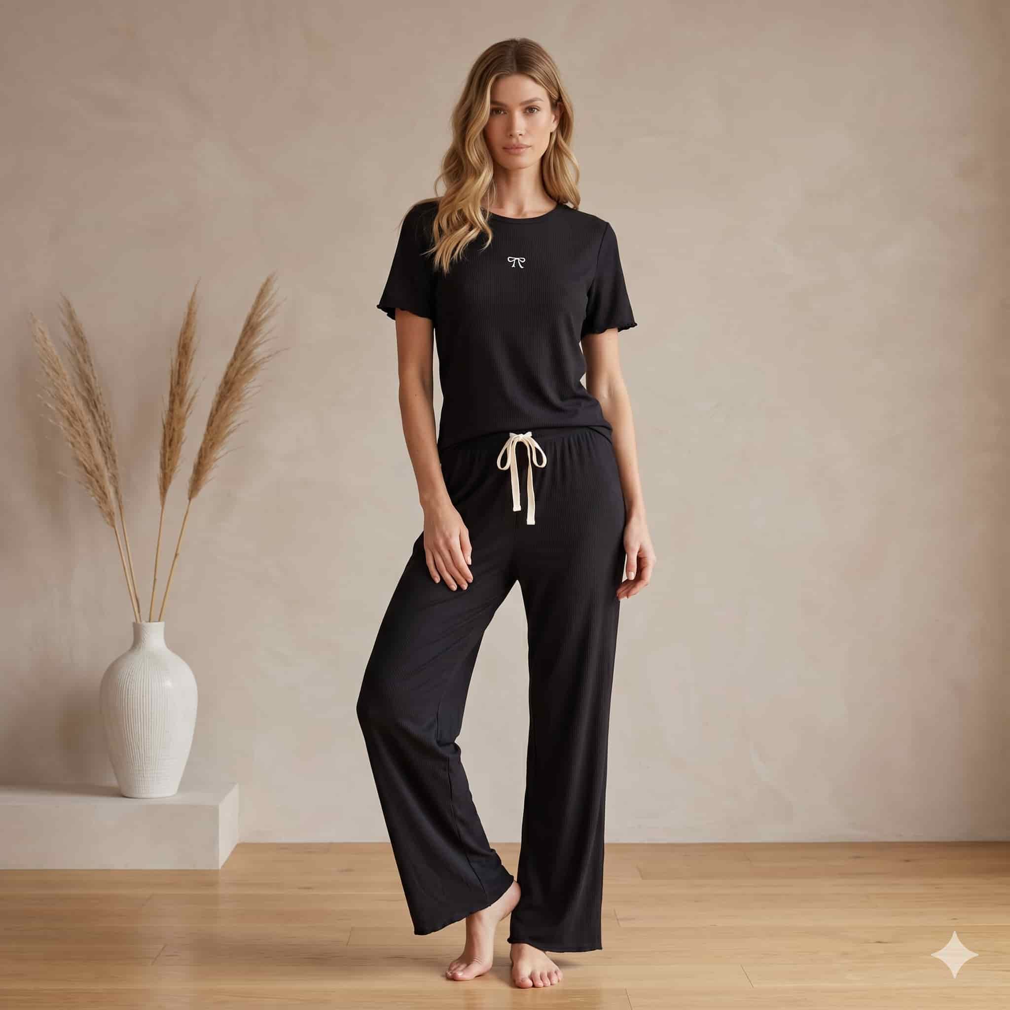 Noir Ribbon Women Half Sleeves Pajama Set - Black