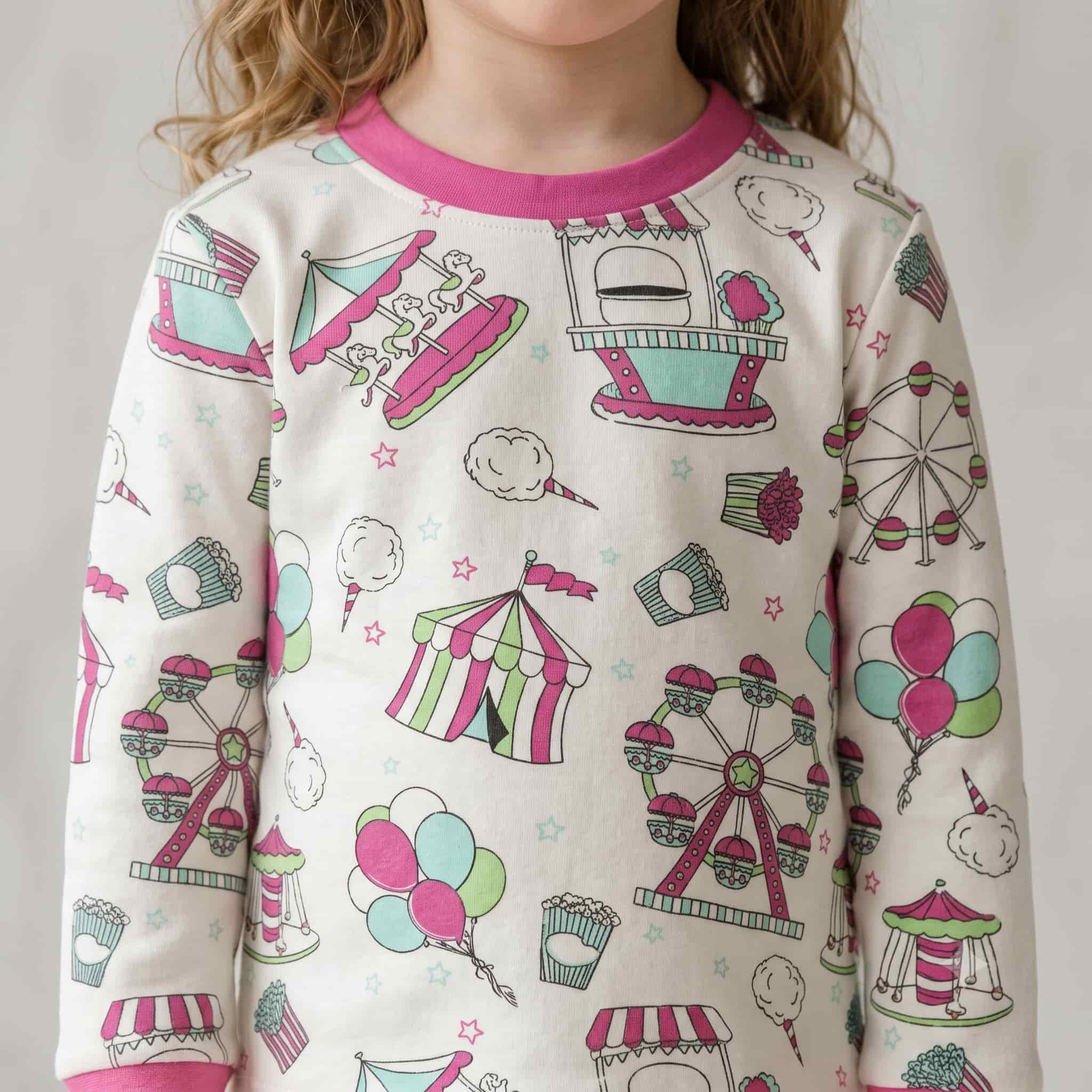 Carnival Dreams Girls Full Sleeves Pajama Set - Pink