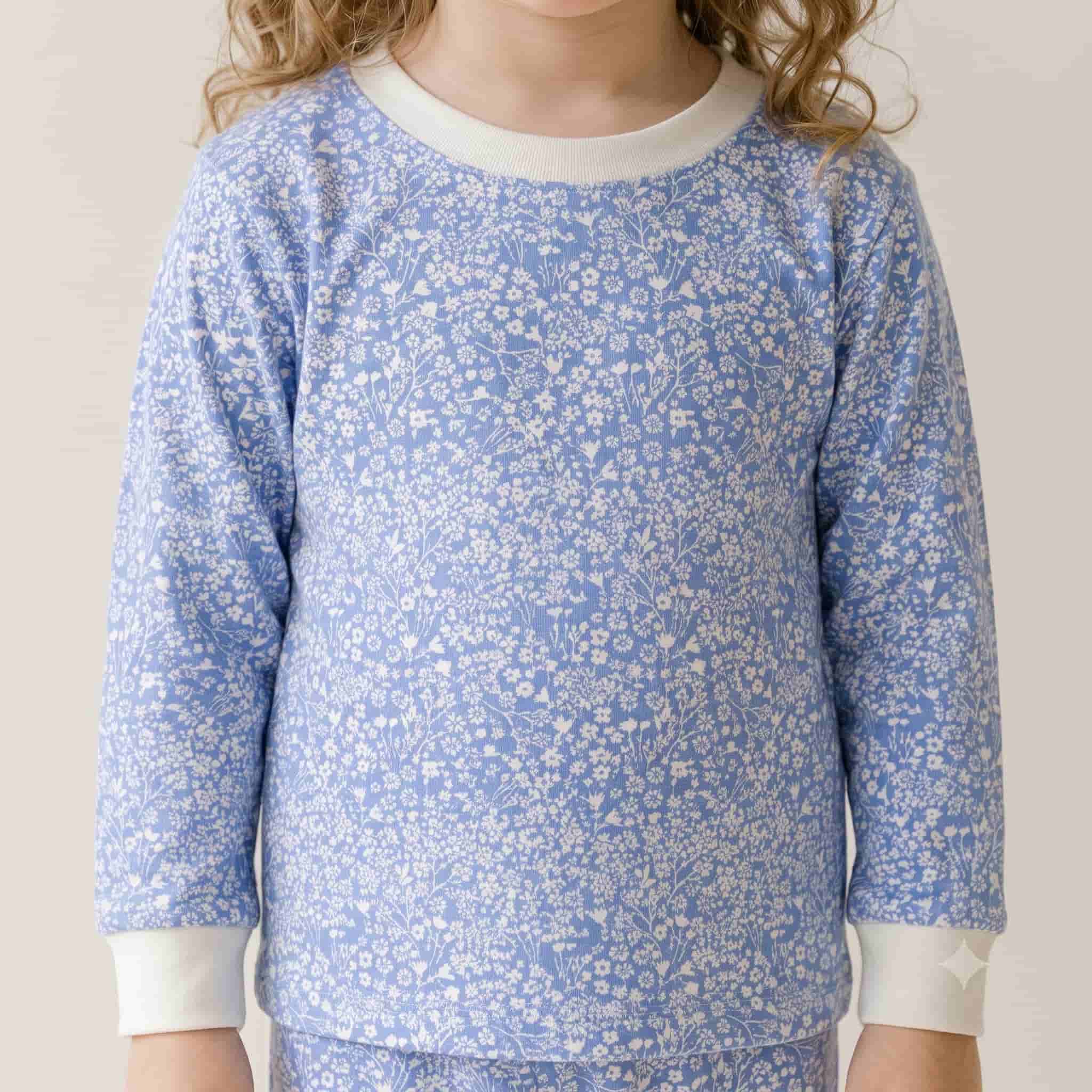 Sky Blossoms Girls Full Sleeves Pajama Set - White