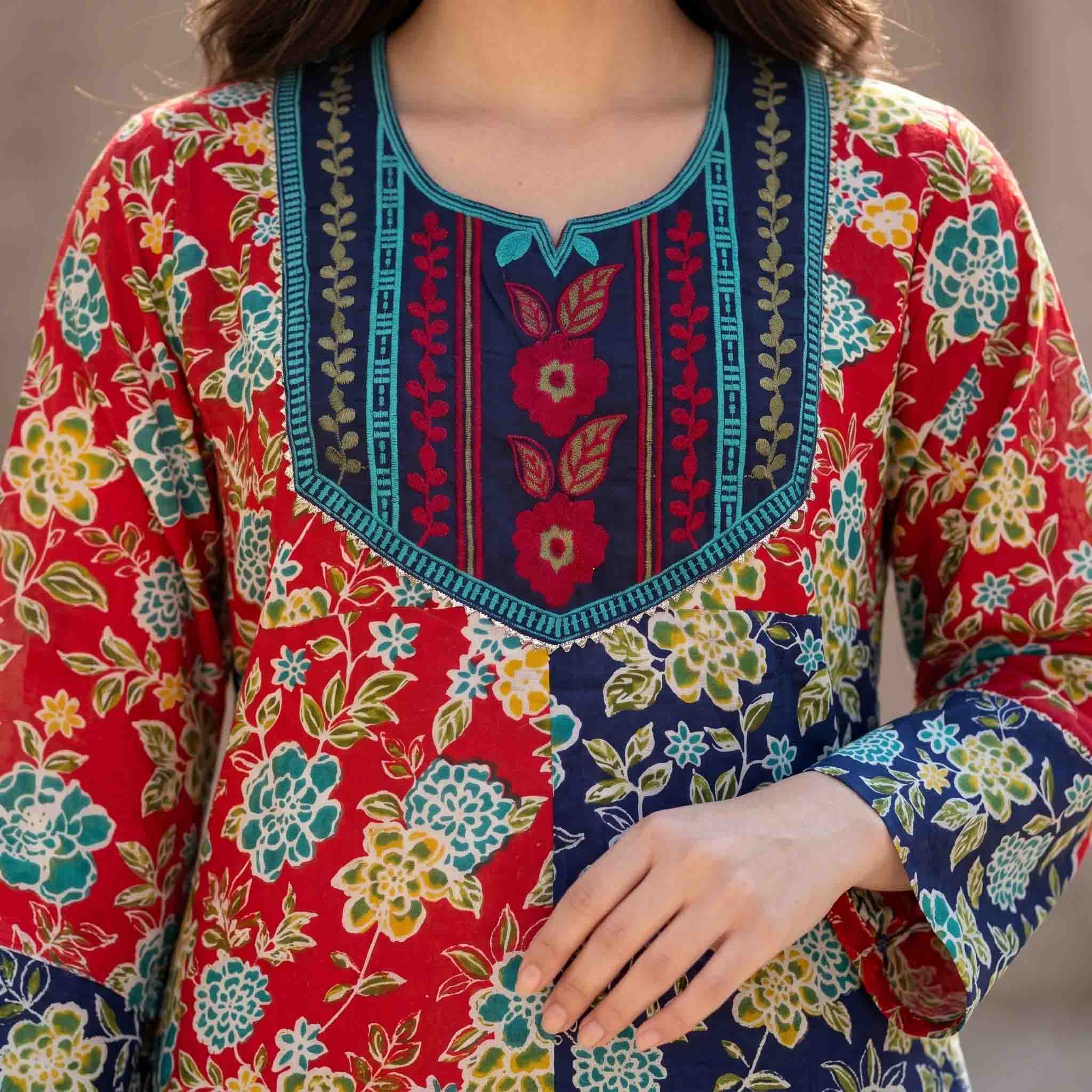 Bloom Floral Women Darra - Red & Blue