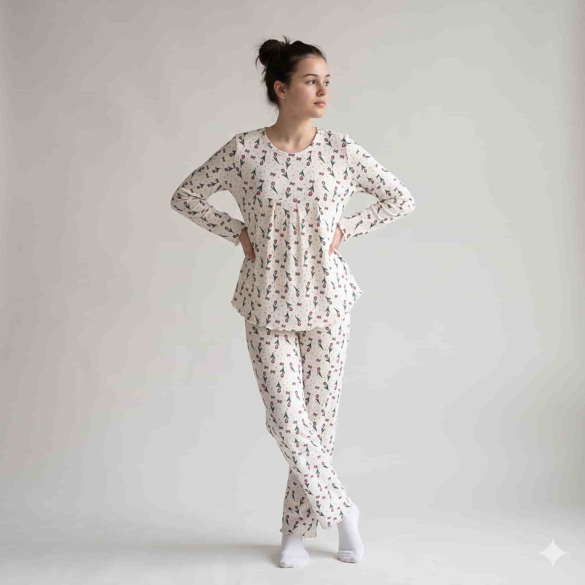 Tulip Whimsy Girls Full Sleeves Pajama Set - Cream