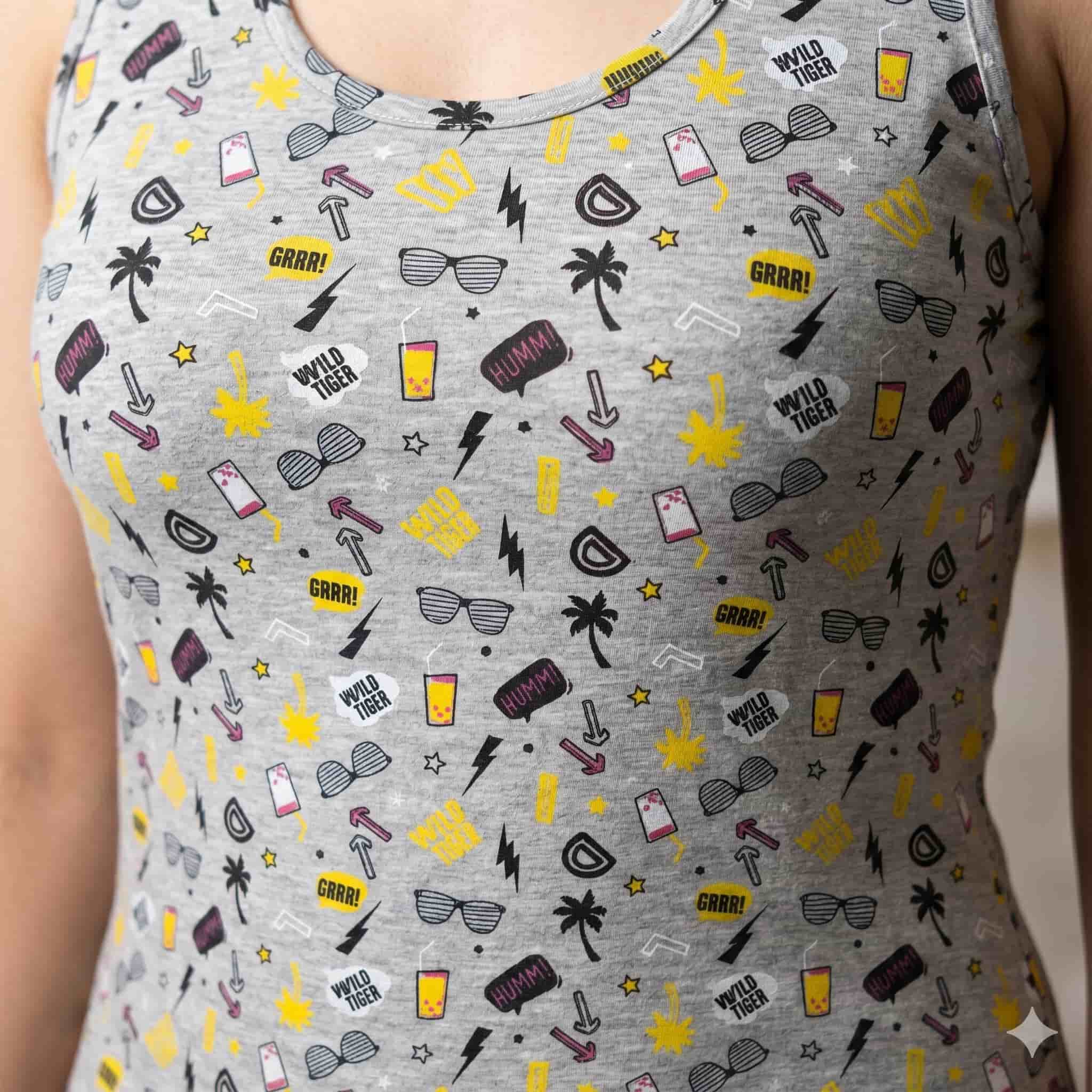 Play Pop Women Short Set - Grey