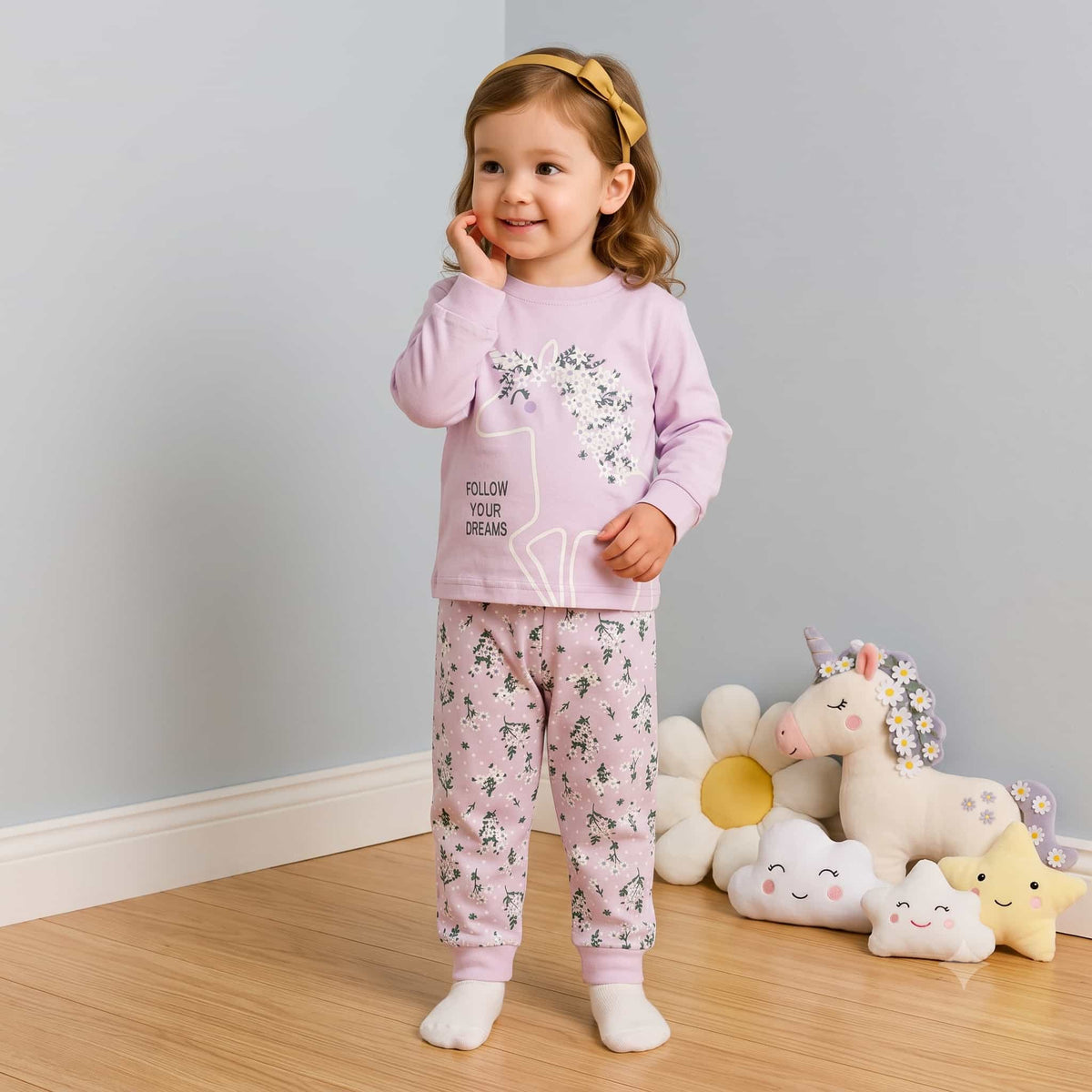 Dreamy Unicorn Baby Girls Full Sleeves Pajama Set – Lavender