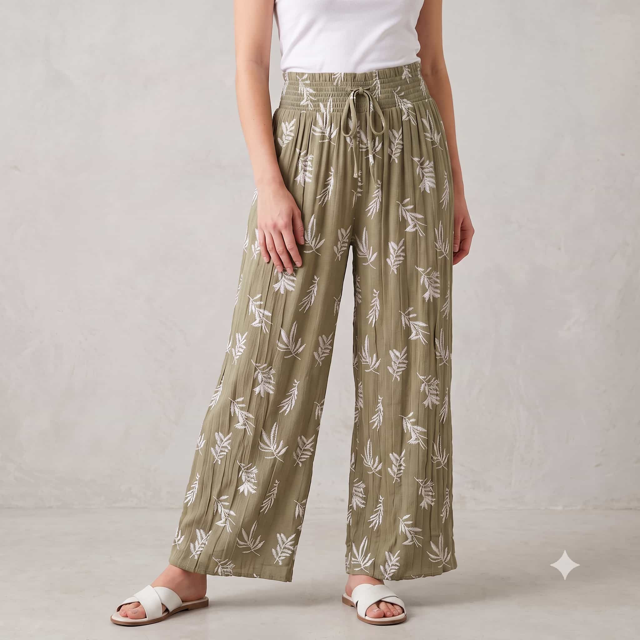 Botanic Bliss Plazzo Women Pants - Olive Green