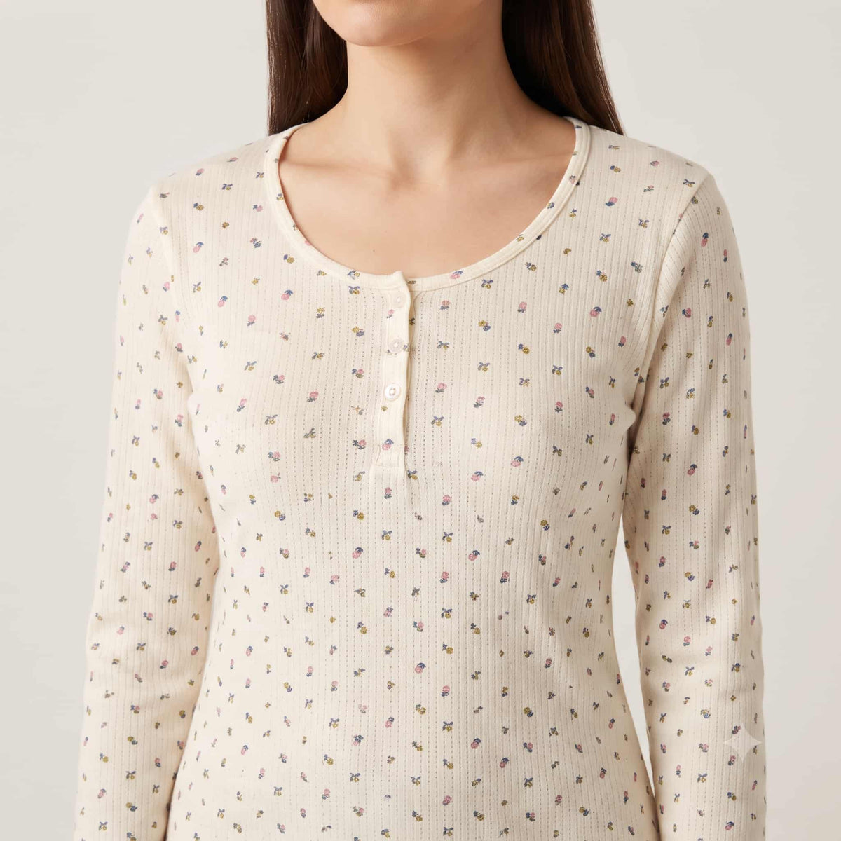 Petal Whisper Women Full Sleeves Pajama Set – Cream