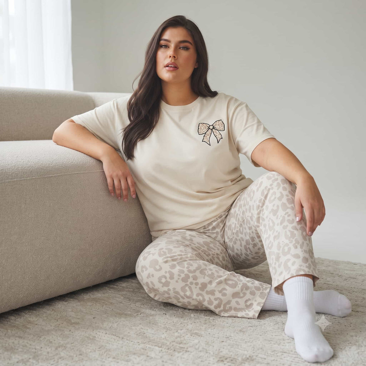 Wild Bow Women Half Sleeves Pajama Set – Cream