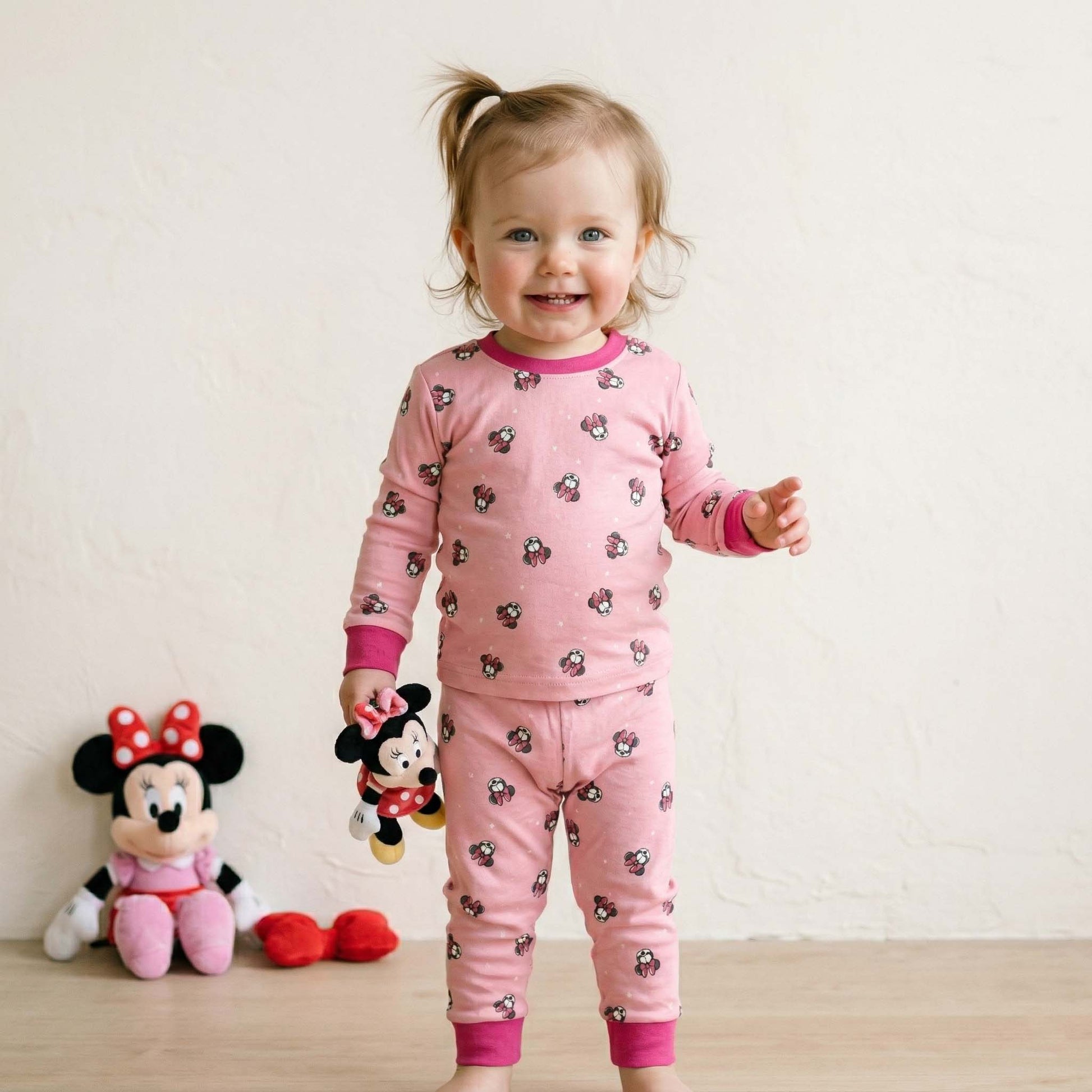 Minnie Mouse Baby Girl Full Sleeves Pajama Set - PInk
