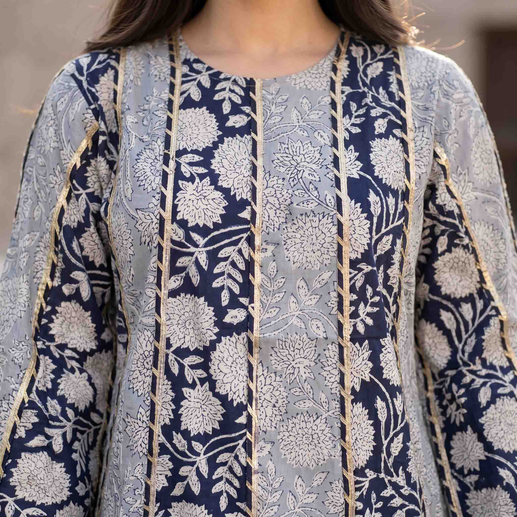 Ethnic Floral Panel Print Women Darra - Black & Grey