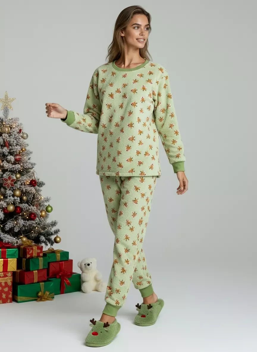 Deer Women Polar Pajama Set- Green